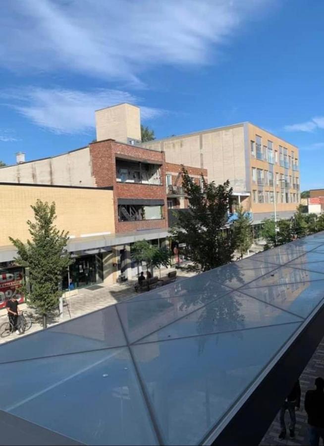 No2 Plaza St-hubert Metro Jean-talon Jarry Parc Apartamento *